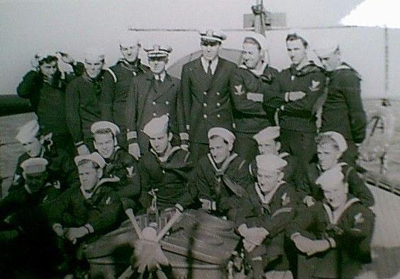 Unknown US Navy team.jpg